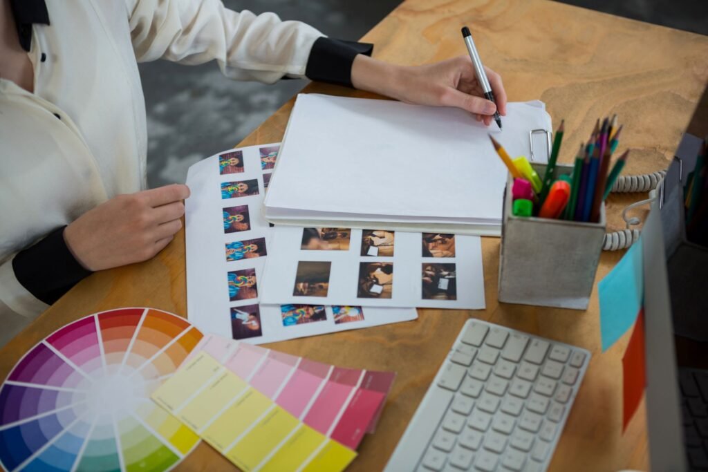 female graphic designer working at desk 2023 11 27 05 11 16 utc